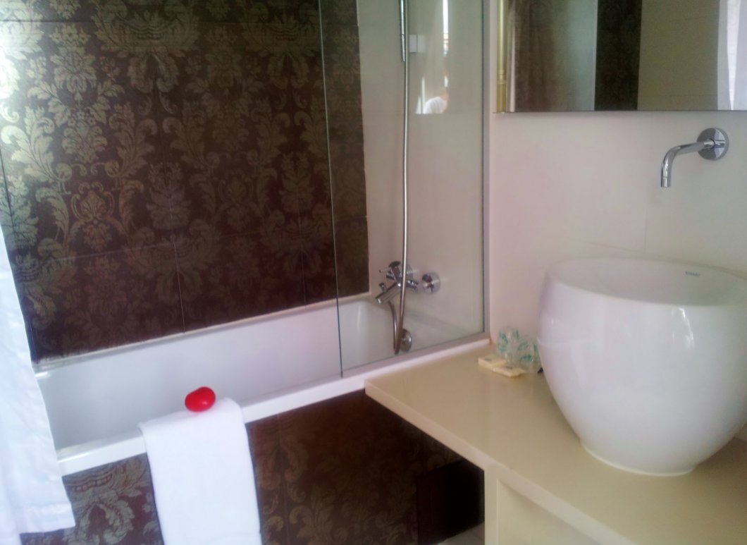 bercy washroom