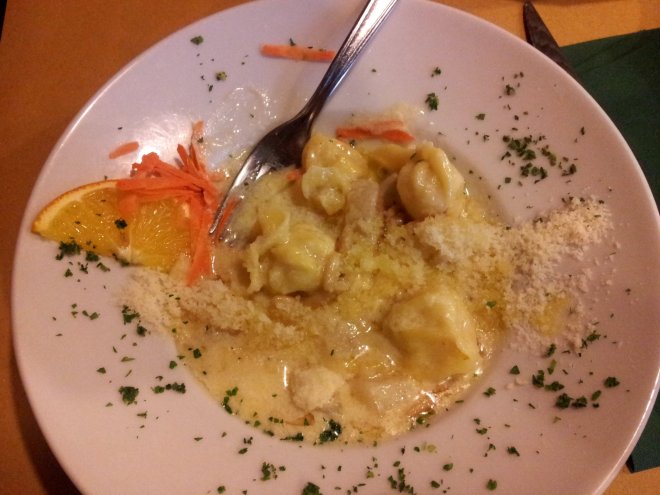 Blue cheese pear tortellini:pasta in florence